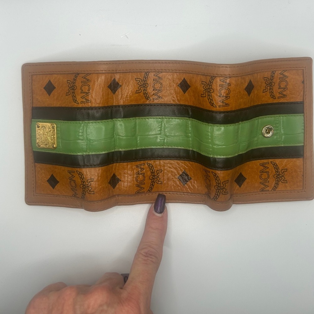 MCM Wallet‎ Trifold Cognac Visetos Leather Green Stripe #117 - Picture 8 of 9